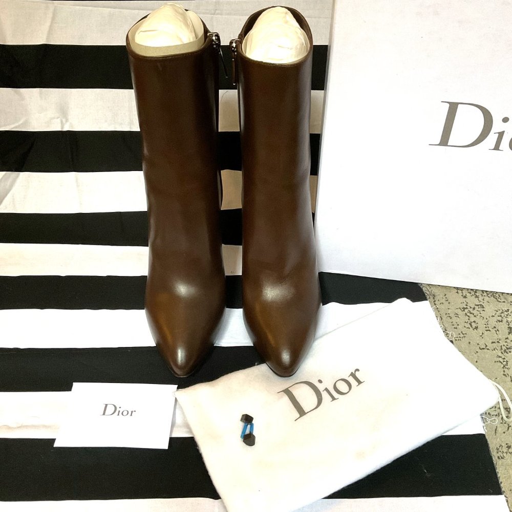 Dior Brown Heeled Boots Size 8 / 38 NIB NWT NBW - Picture 2 of 11